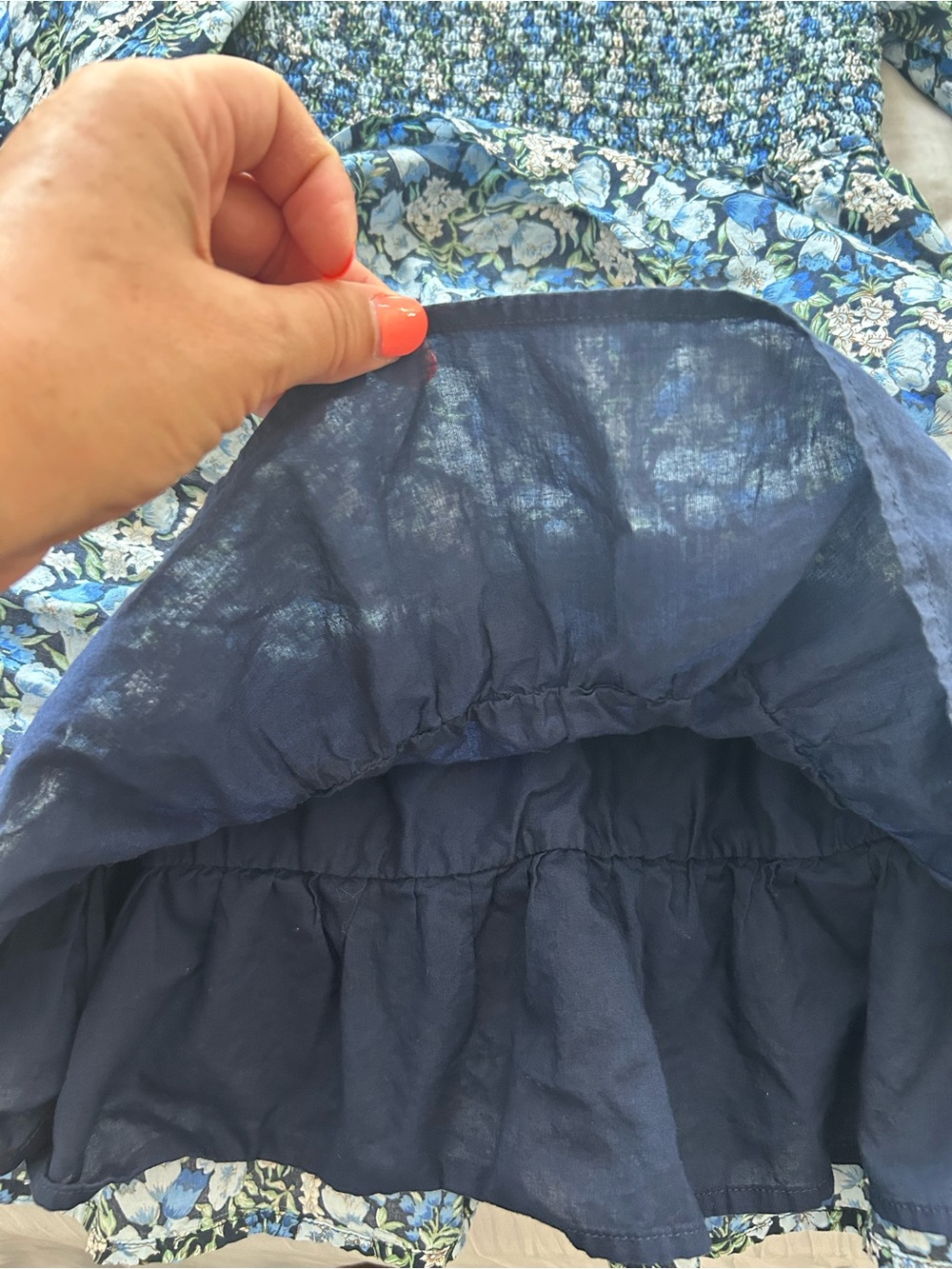 Janie and Jack | The Eloise Smocked Dress in Merchant Marine Floral Size 6 - Picture 12 of 13